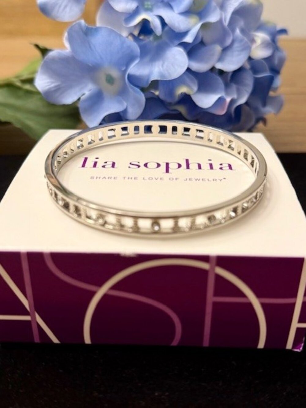 Lia Sophia "CLIMB THE LADDER" Bangle Bracelet